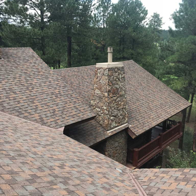 Roofer in Phoenix, Arizona